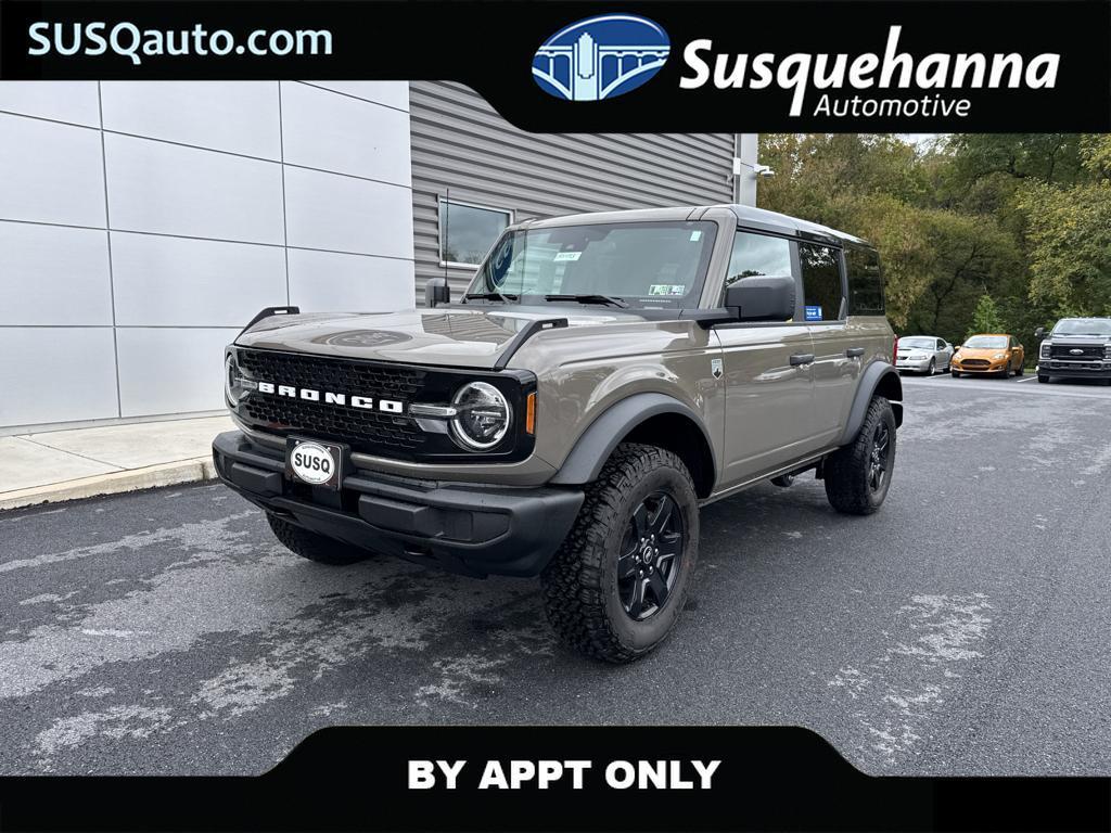 new 2025 Ford Bronco car, priced at $47,305