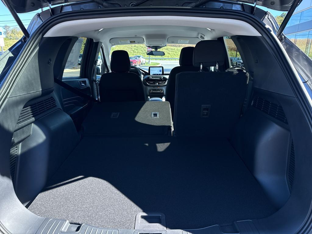new 2026 Ford Escape car, priced at $32,245