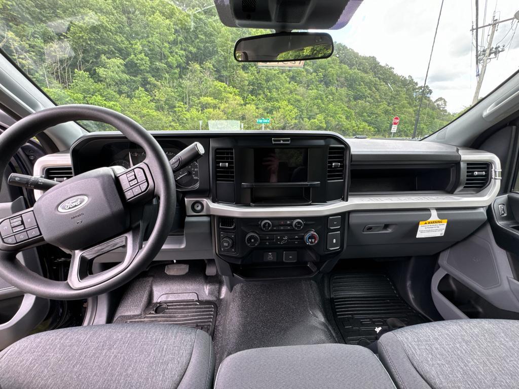 new 2025 Ford F-350 car, priced at $54,500
