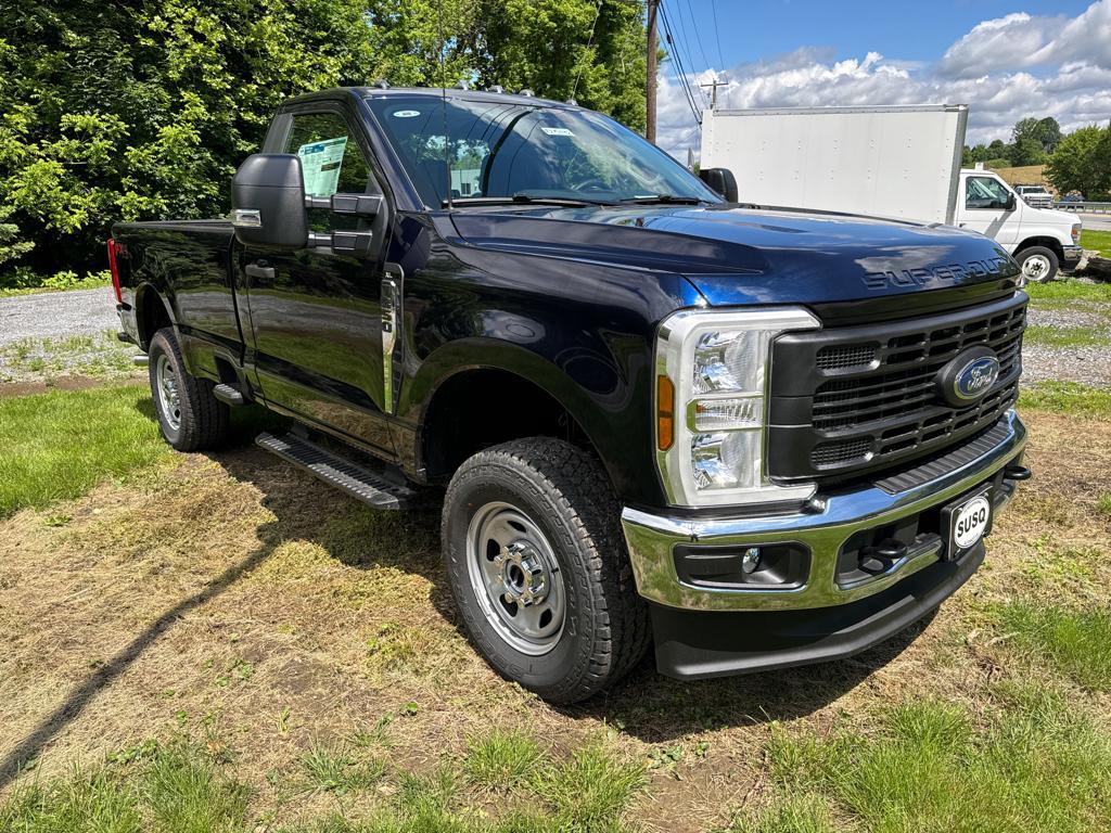 new 2025 Ford F-350 car, priced at $54,500