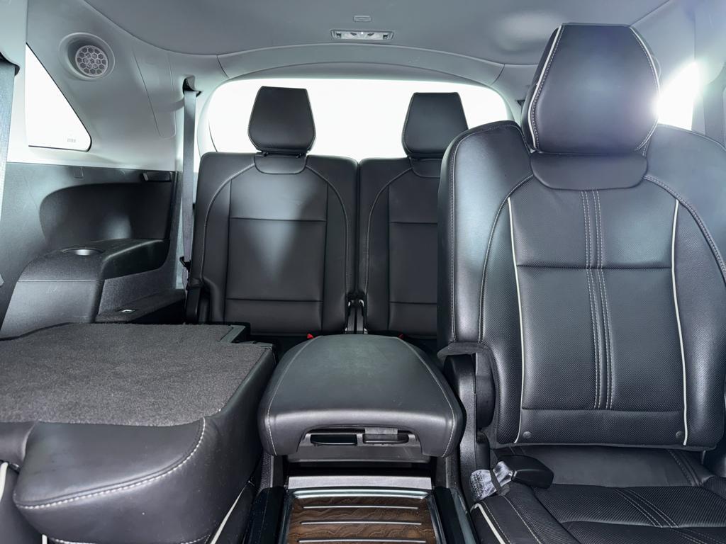 used 2019 Acura MDX car, priced at $21,617