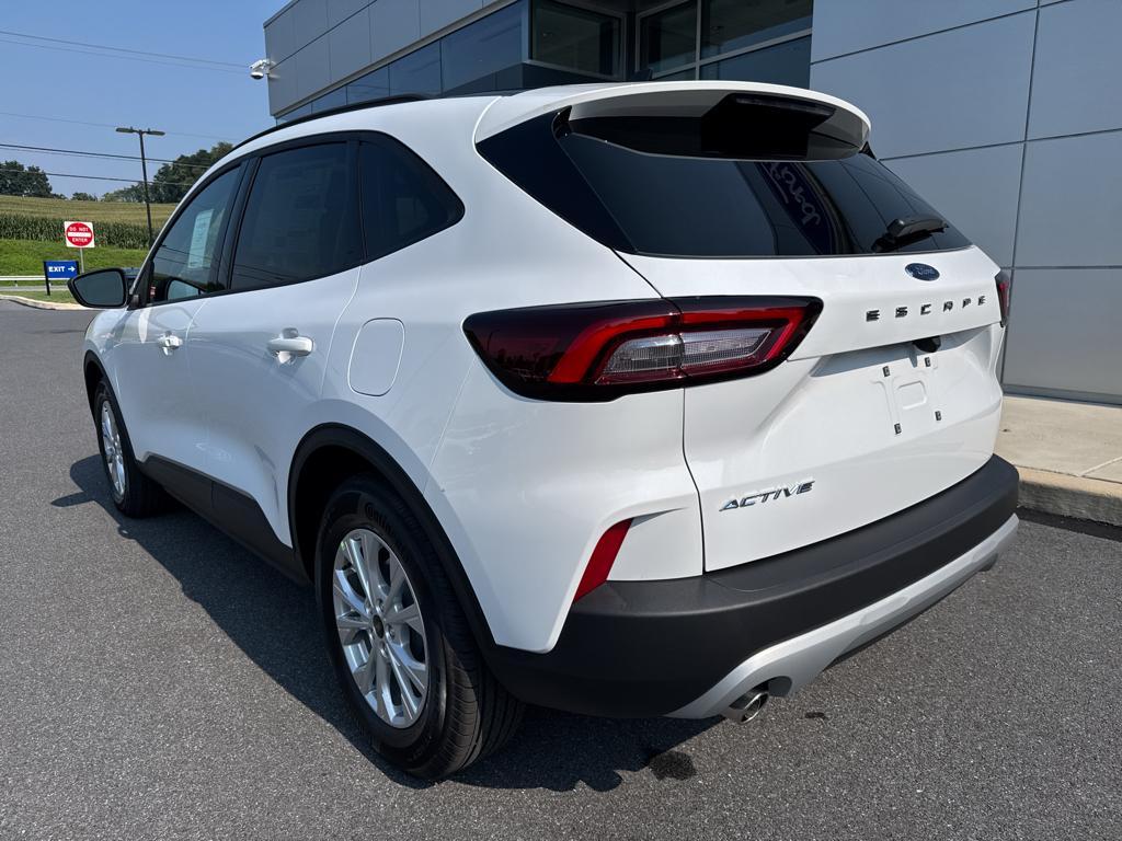 new 2025 Ford Escape car, priced at $24,605