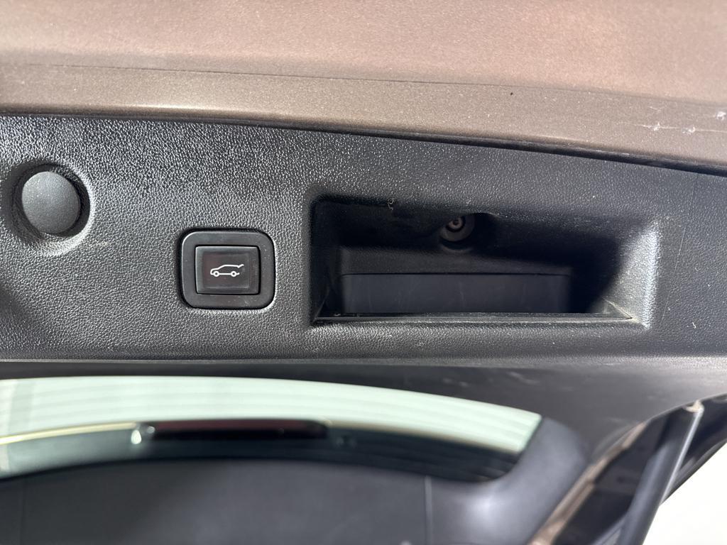 used 2018 Chevrolet Equinox car, priced at $15,990