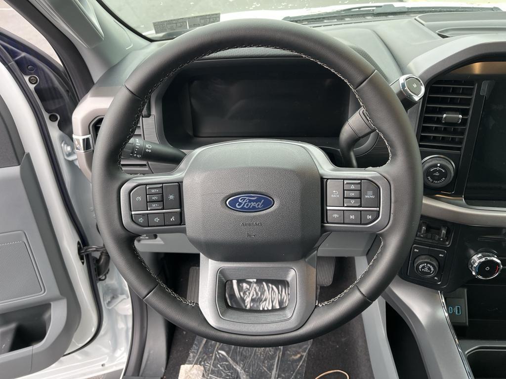 new 2024 Ford F-150 car, priced at $50,272