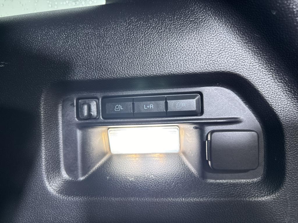used 2022 Ford Explorer car, priced at $38,121