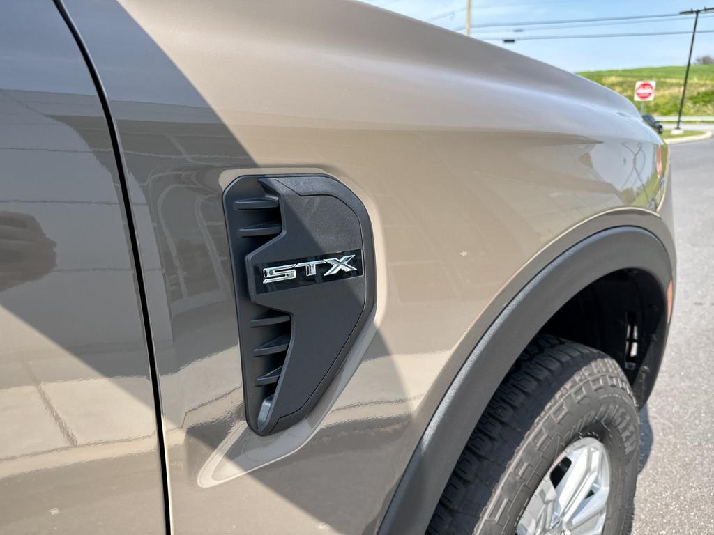 new 2025 Ford Ranger car, priced at $36,670