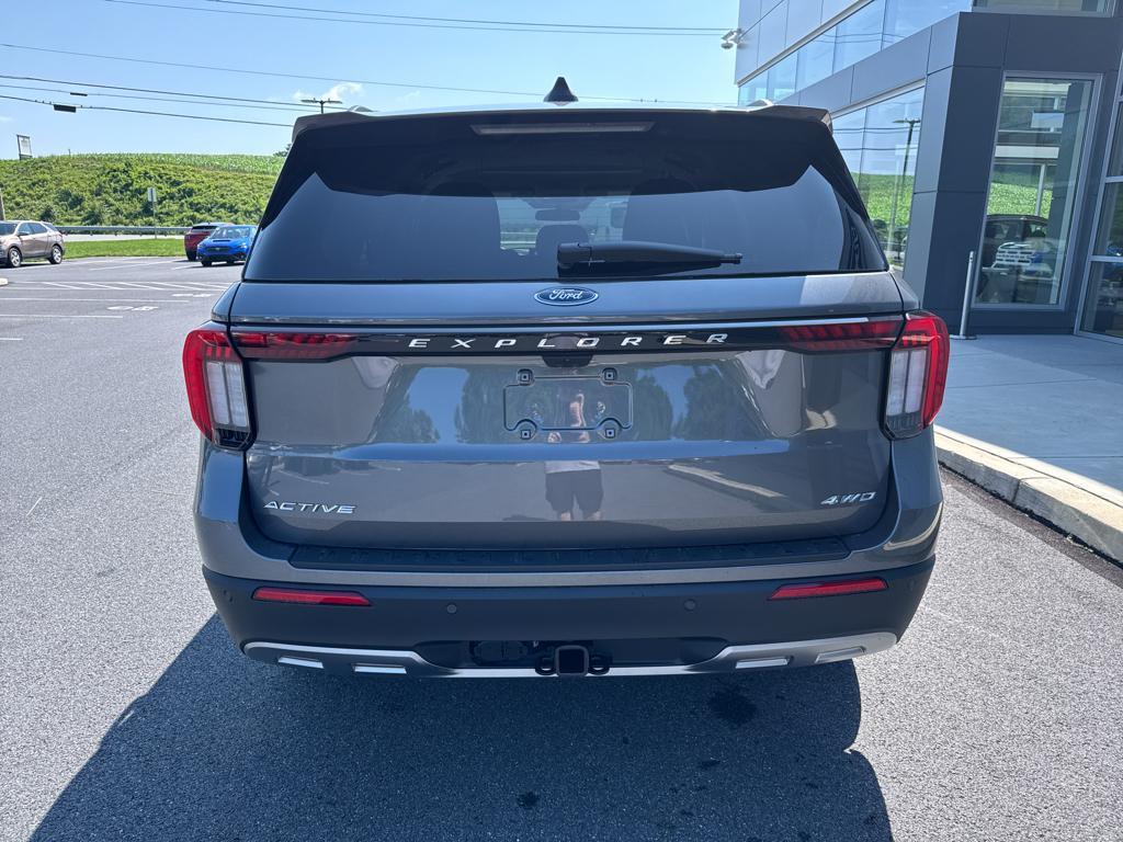 new 2025 Ford Explorer car, priced at $44,691
