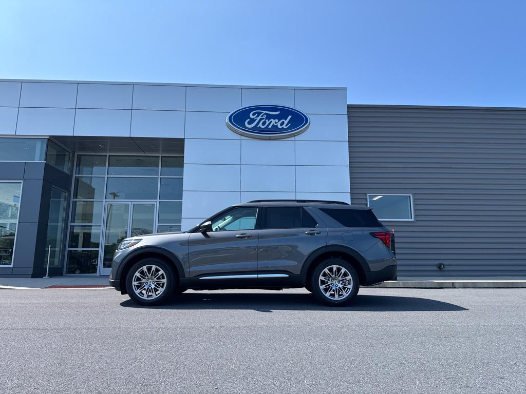 new 2025 Ford Explorer car, priced at $44,691
