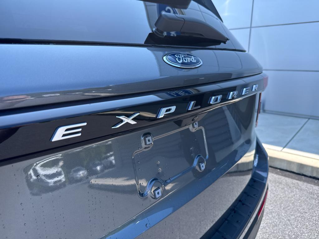 new 2025 Ford Explorer car, priced at $44,691