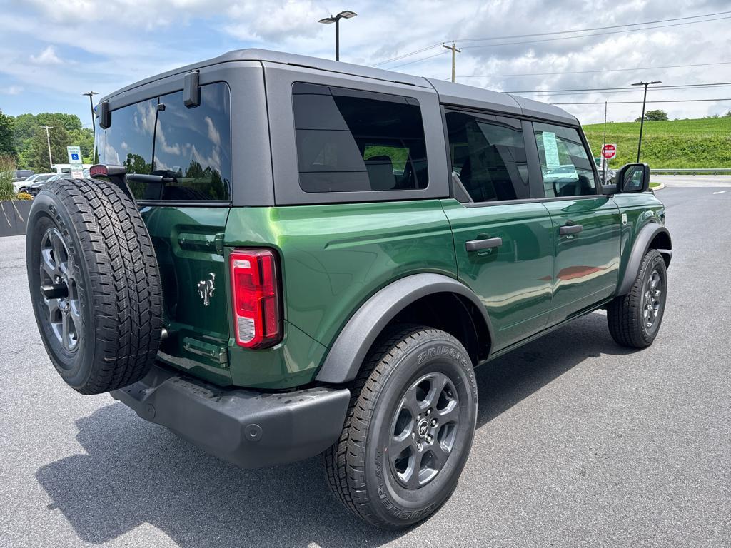 new 2025 Ford Bronco car, priced at $44,374