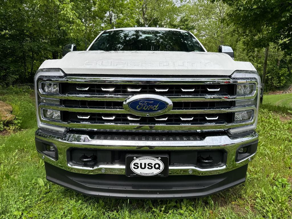 new 2025 Ford F-250 car, priced at $92,095
