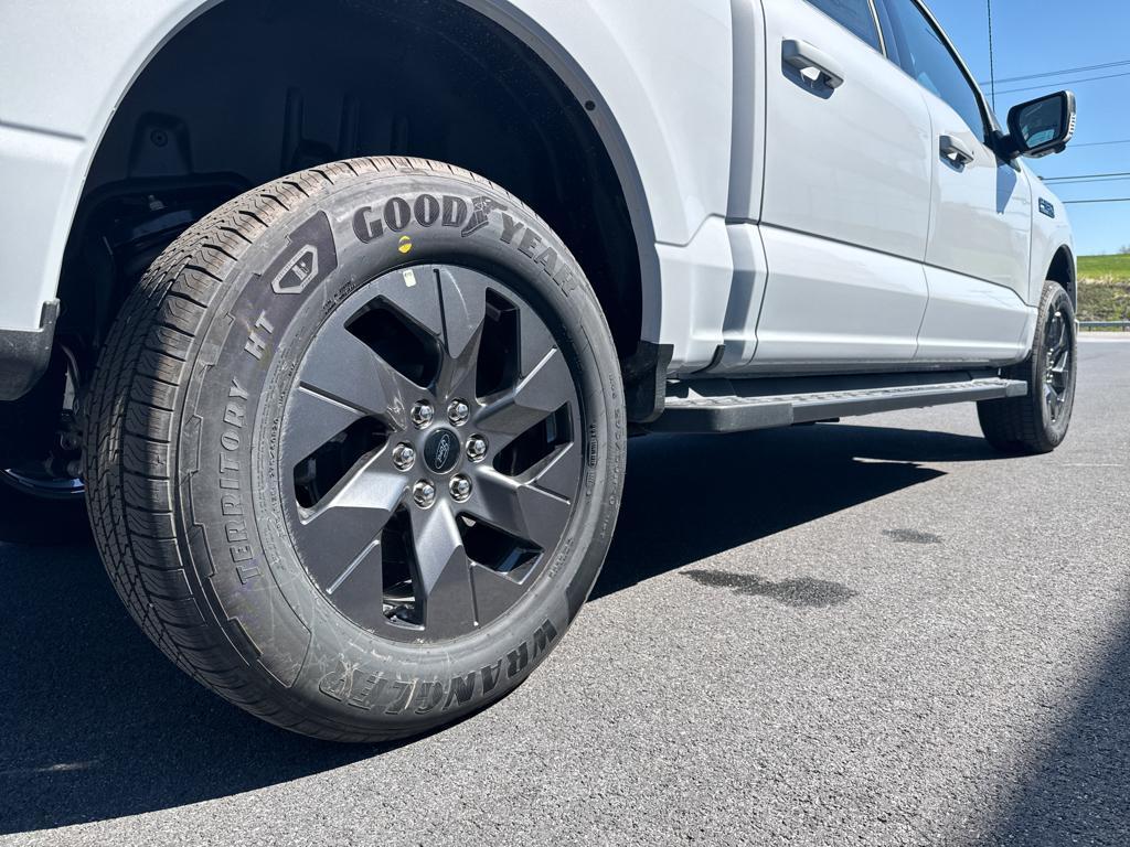 new 2025 Ford F-150 Lightning car, priced at $64,571
