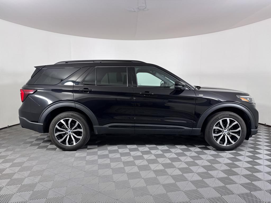 used 2025 Ford Explorer car, priced at $42,990
