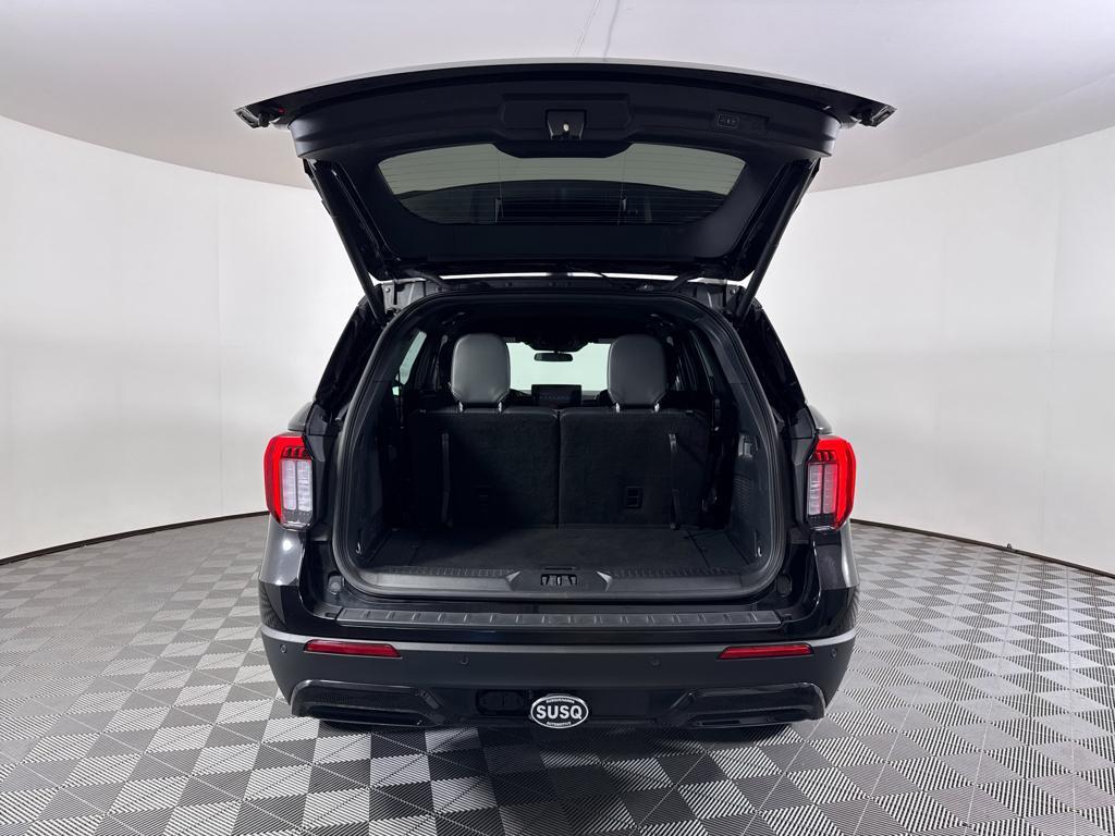 used 2025 Ford Explorer car, priced at $42,990
