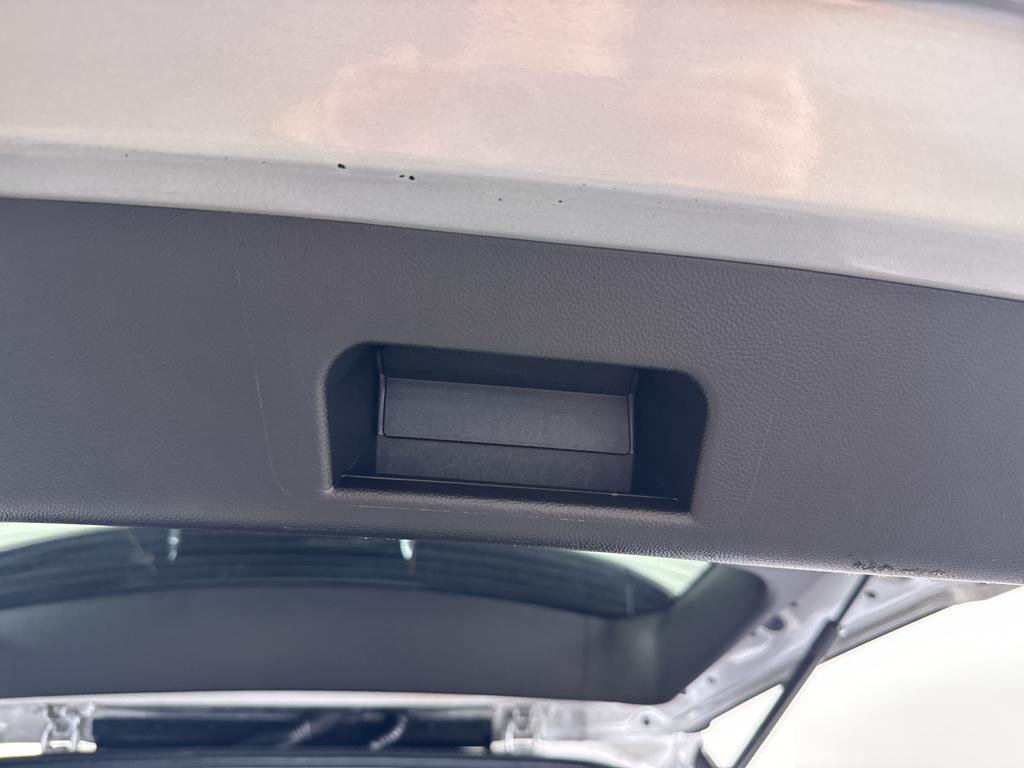 used 2020 Chevrolet Traverse car, priced at $22,690