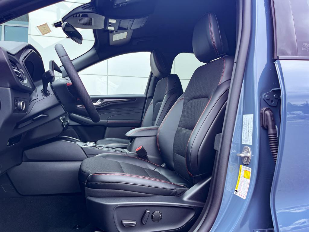 new 2025 Ford Escape car, priced at $35,180