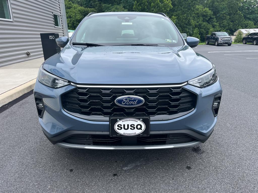 new 2025 Ford Escape car, priced at $35,180