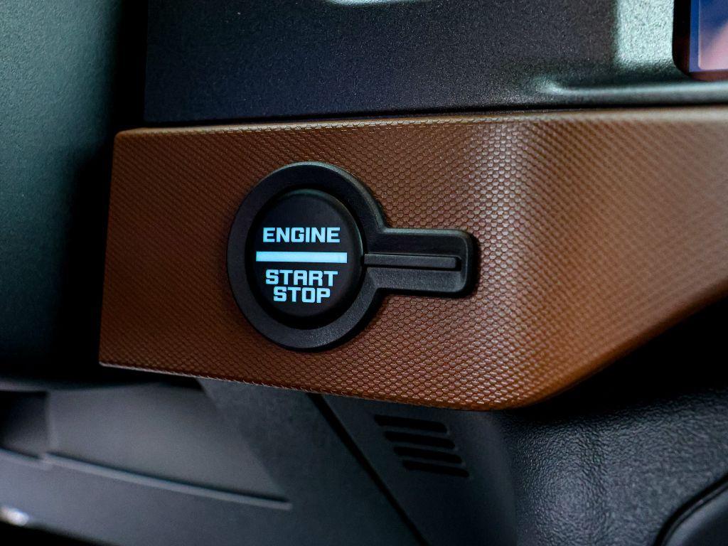 new 2024 Ford Bronco car, priced at $48,078