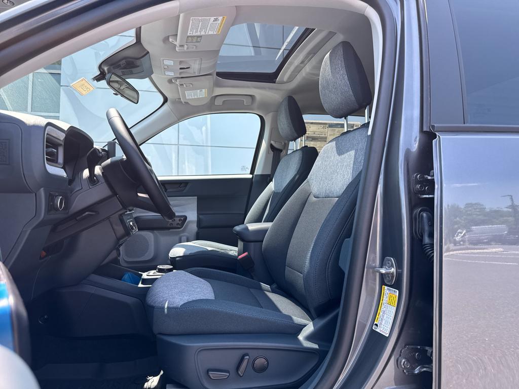 new 2025 Ford Maverick car, priced at $35,074