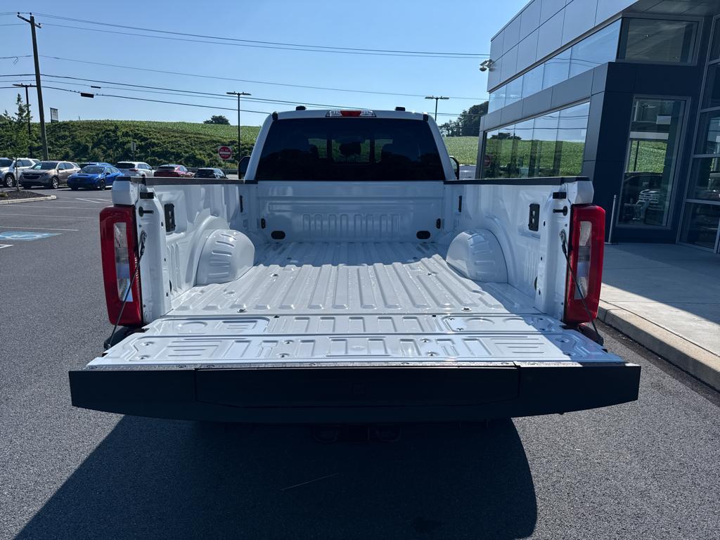 new 2025 Ford F-350 car, priced at $60,010