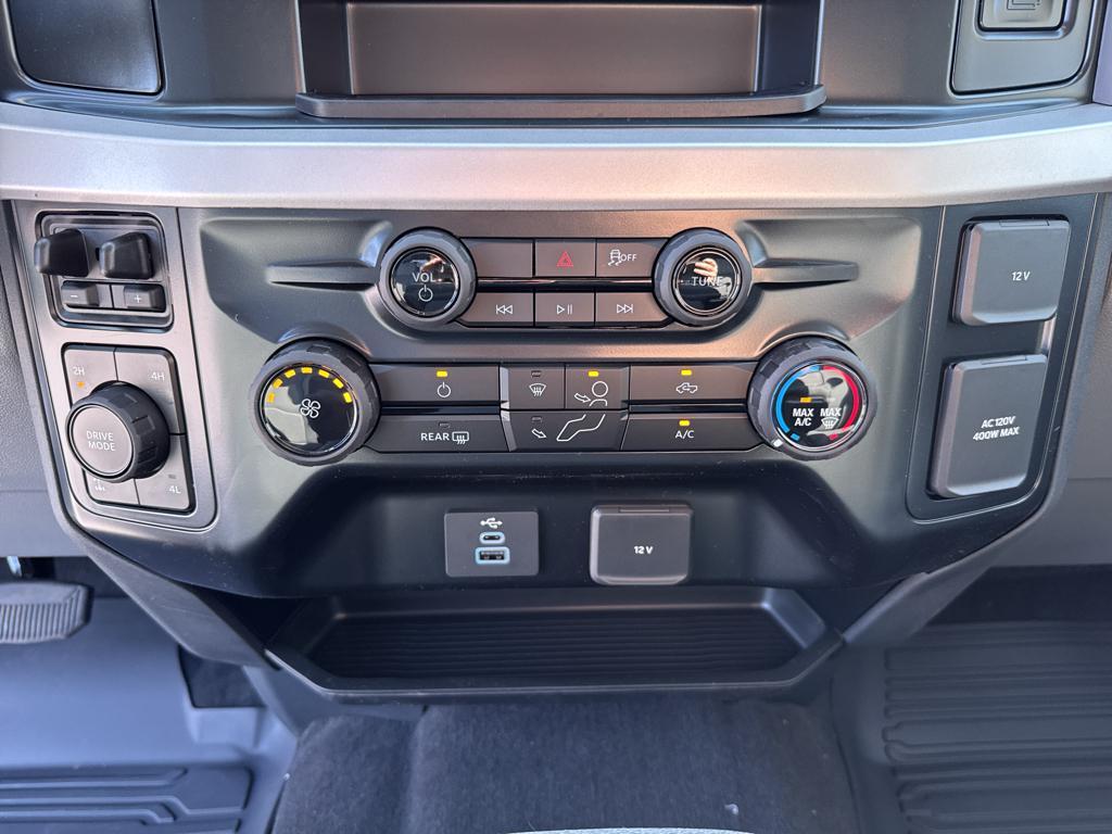 new 2025 Ford F-350 car, priced at $60,010