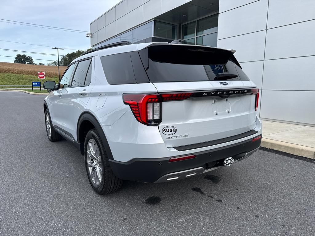 new 2025 Ford Explorer car, priced at $47,160