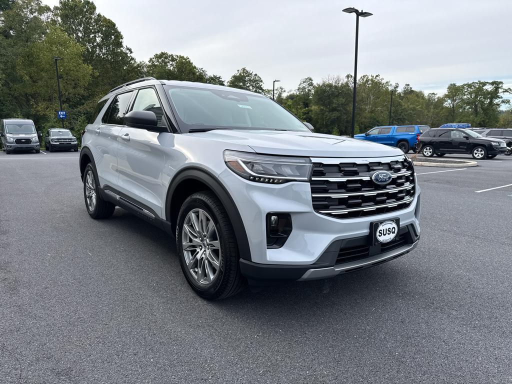 new 2025 Ford Explorer car, priced at $47,160