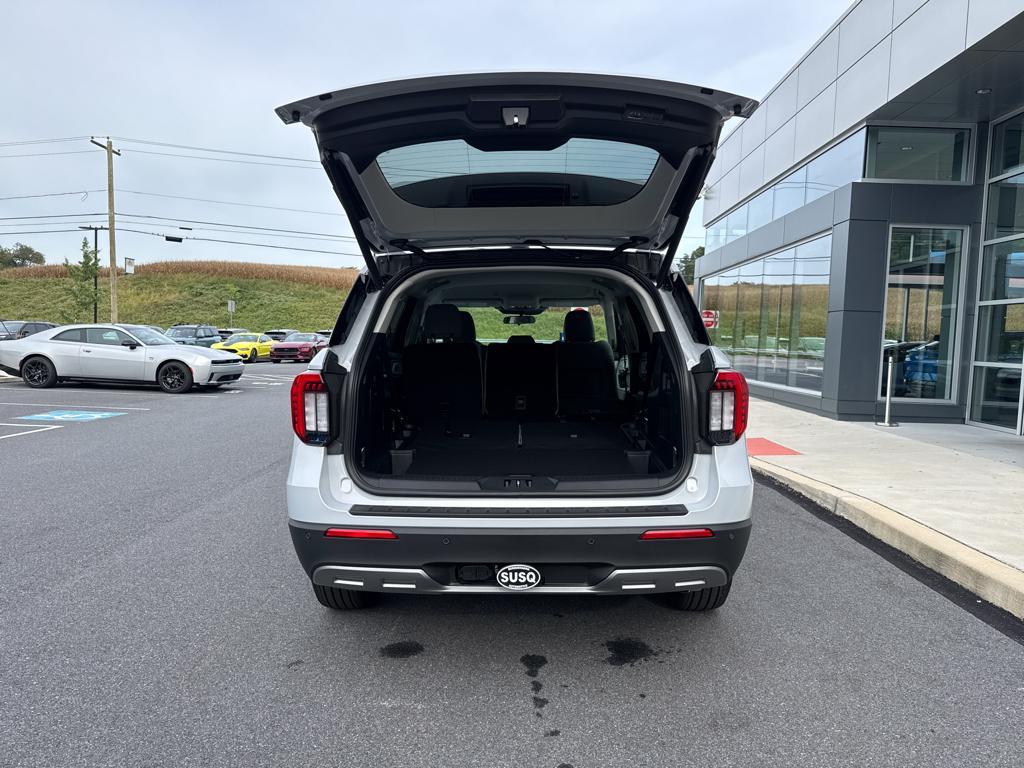 new 2025 Ford Explorer car, priced at $47,160