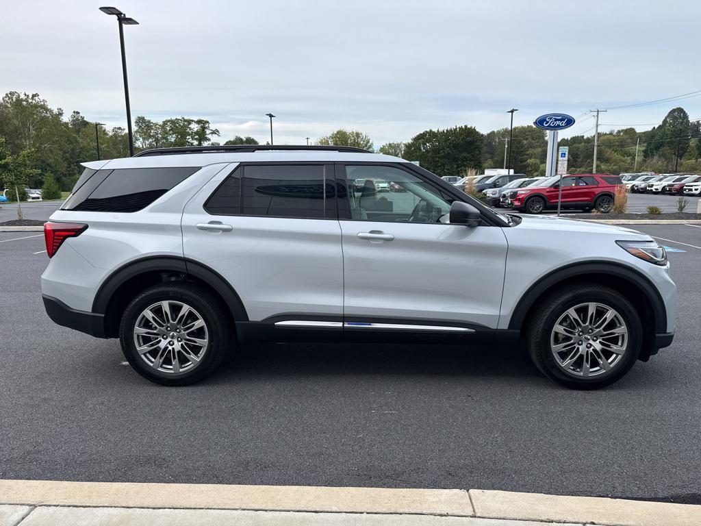 new 2025 Ford Explorer car, priced at $47,160