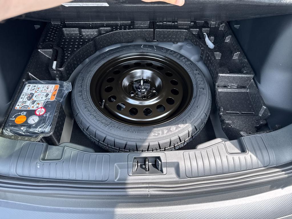 new 2025 Ford Escape car, priced at $32,240