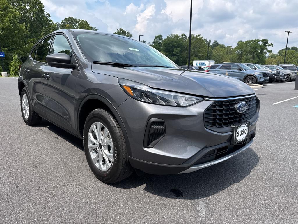 new 2025 Ford Escape car, priced at $32,240