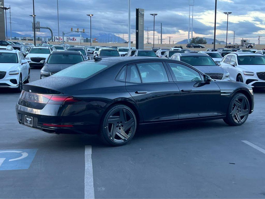 new 2026 Genesis G90 car, priced at $108,130