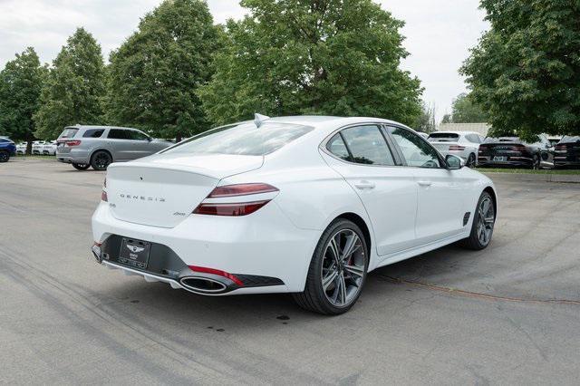 new 2025 Genesis G70 car