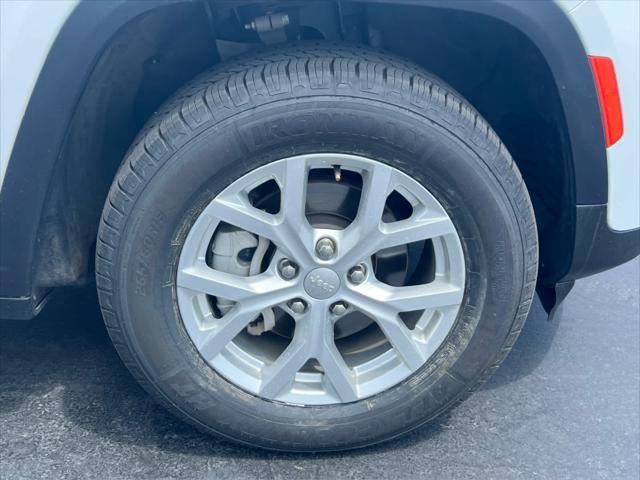 used 2023 Jeep Grand Cherokee car, priced at $29,999