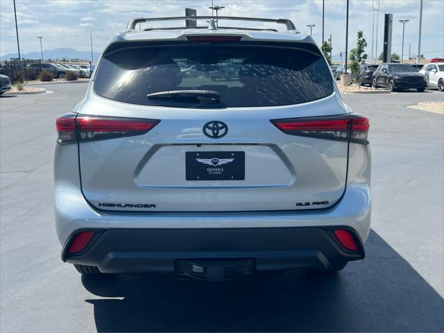 used 2021 Toyota Highlander car, priced at $35,895