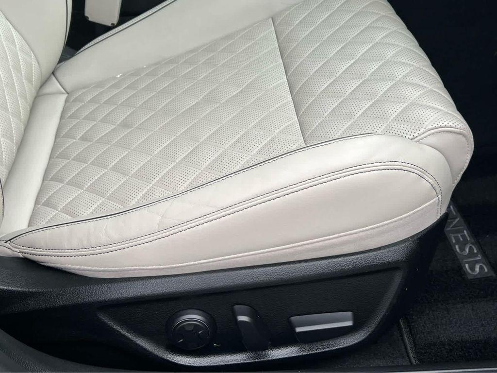 used 2022 Genesis G70 car, priced at $30,495