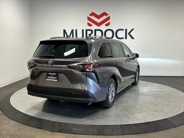 used 2024 Toyota Sienna car, priced at $41,495