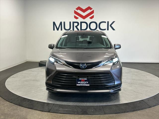 used 2024 Toyota Sienna car, priced at $41,495