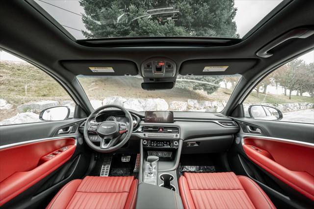 new 2025 Genesis G70 car, priced at $48,687