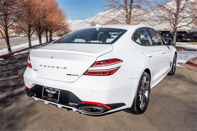 new 2025 Genesis G70 car, priced at $52,402