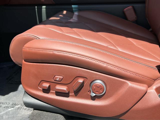 new 2025 Genesis GV80 car, priced at $82,670