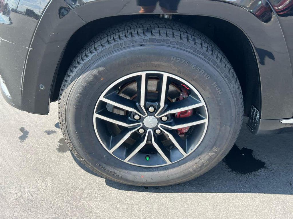 used 2017 Jeep Grand Cherokee car, priced at $19,899