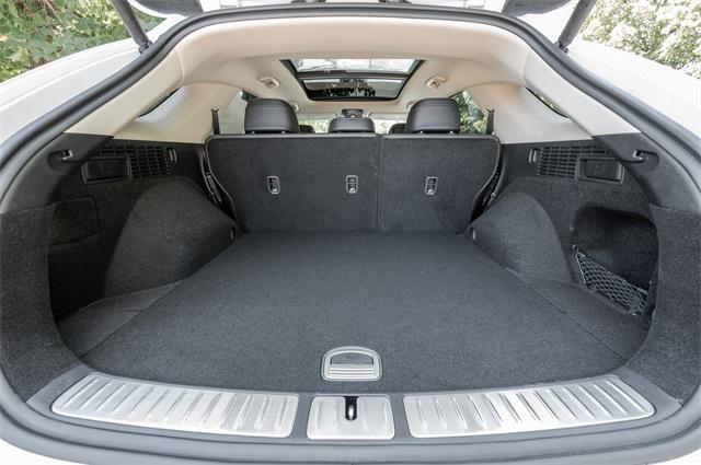 new 2025 Genesis GV70 car