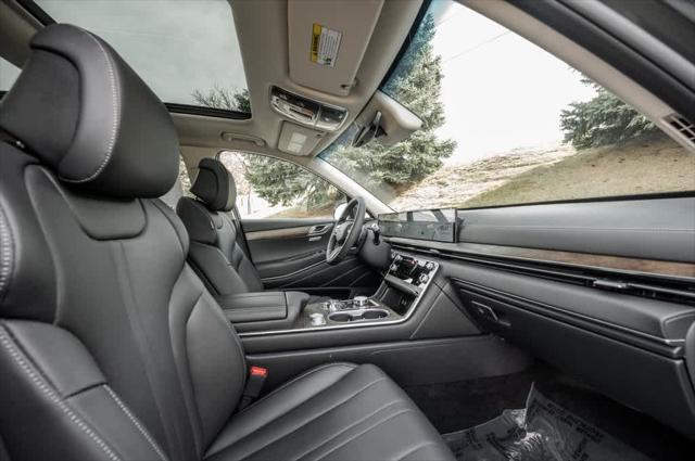 new 2025 Genesis GV80 car, priced at $64,670