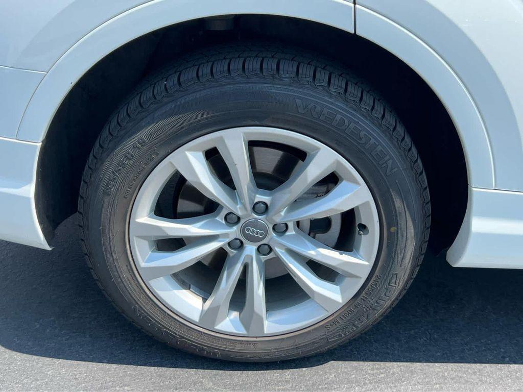 used 2017 Audi Q7 car, priced at $15,999