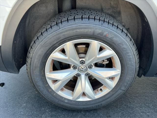 used 2018 Volkswagen Atlas car, priced at $16,490