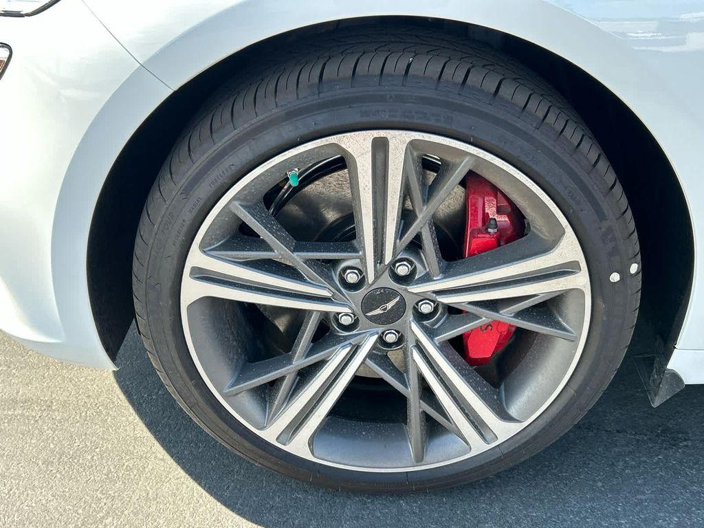 new 2025 Genesis G70 car, priced at $50,865