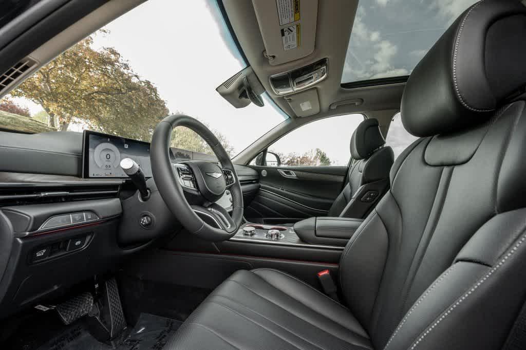new 2025 Genesis GV80 car, priced at $64,260