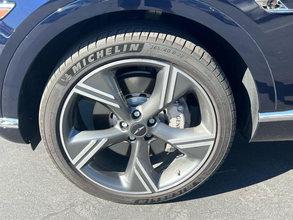 new 2025 Genesis GV80 car, priced at $67,995