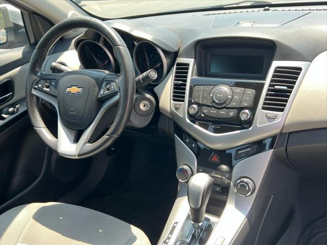used 2014 Chevrolet Cruze car, priced at $5,499